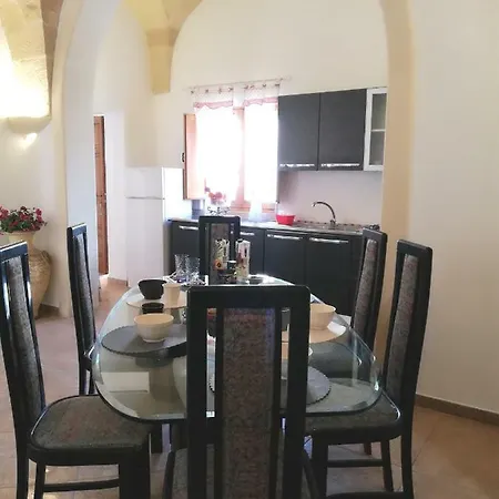 펜션 Dimora Cinzia 우기아노 라 치에사