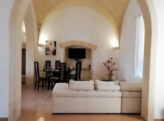 Dimora Cinzia Tatil Evi Uggiano La Chiesa